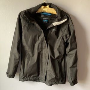 Kids rain jacket in excellent condition.